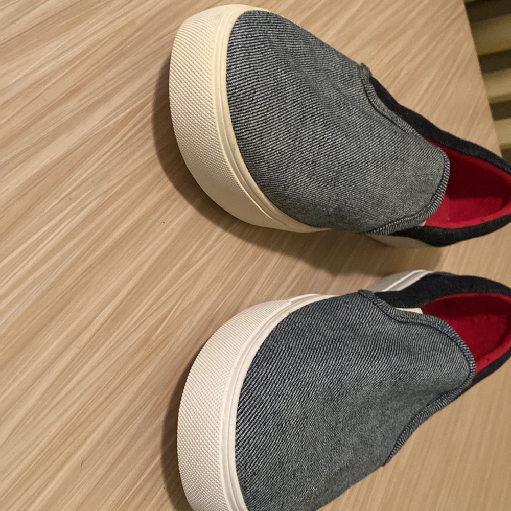 Brooks Brothers Sneakers - Picture 3 of 8